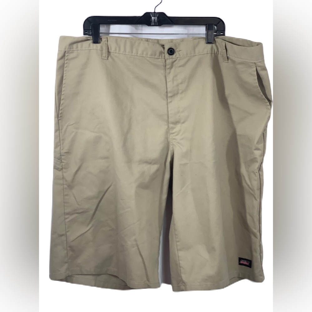 Dickies Jorts Men's  Regular Fit  Multi Pocket Desert Khaki 44